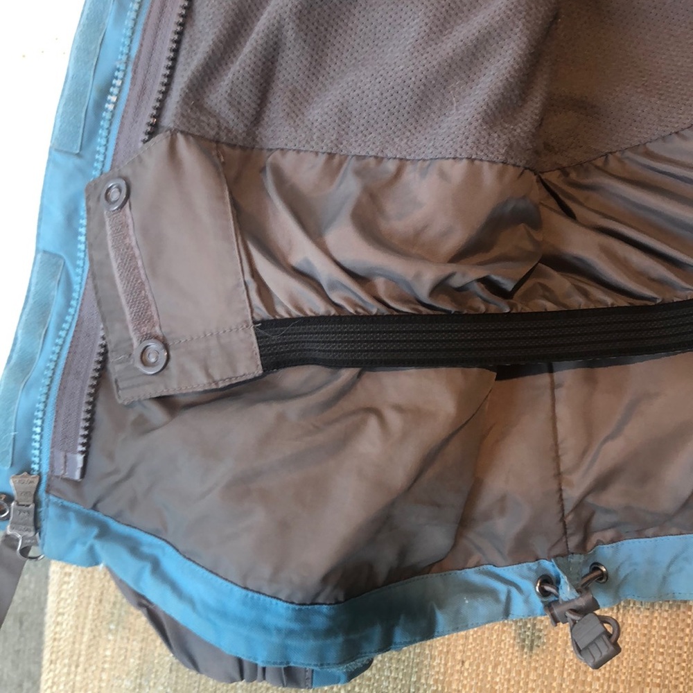 Northface Ski Shell - image 6